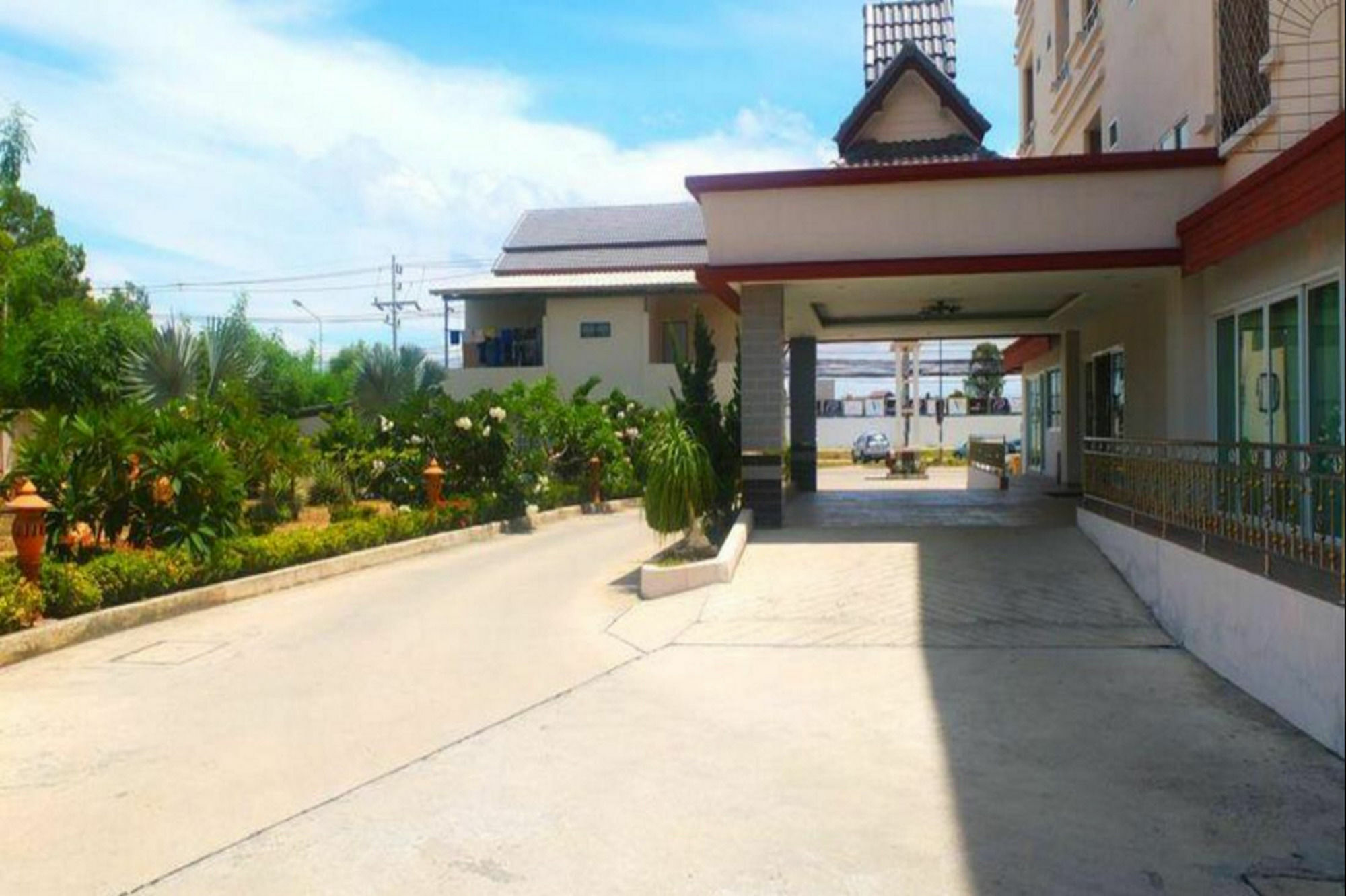 Lk Pavilion Executive Serviced Apartment Pattaya Luaran gambar